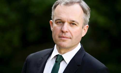 Illustration article Fran&ccedil;ois de Rugy : cumuler l'AAH avec un salaire !