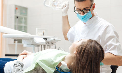 Illustration article 100 euros de plus pour une consultation dentiste handicap