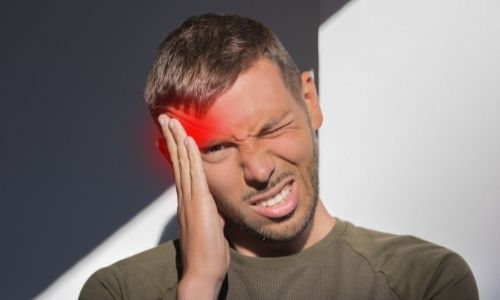 Illustration article Algie vasculaire de la face: une douleur à en perdre la tête