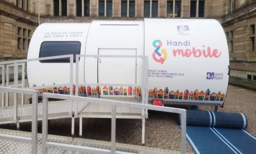 Arras : Handimobile, 1ère salle de change mobile en France