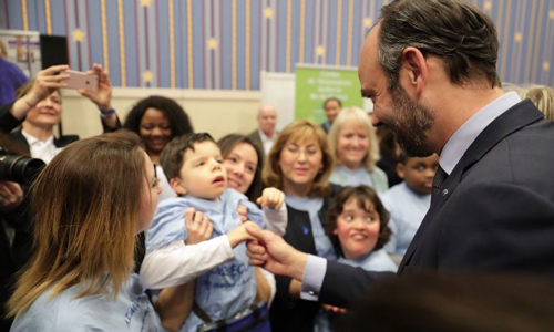 Illustration article Autisme : Edouard Philippe interpellé par les familles