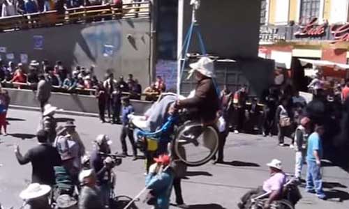 Illustration article Bolivie : handicapés, ils se pendent aux ponts pour survivre