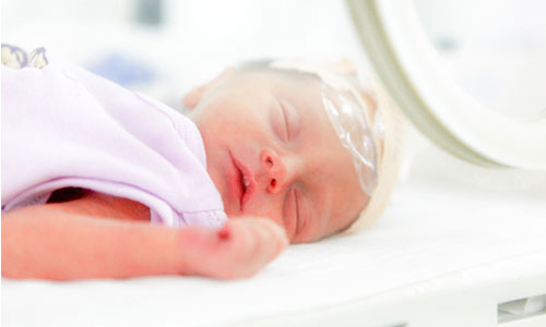 Illustration article Charte du nouveau-né hospitalisé : 10 principes à suivre
