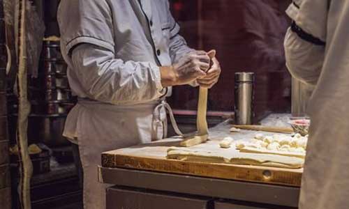 Illustration article Chine: un boulanger aide les sourds à gagner leur croûte 