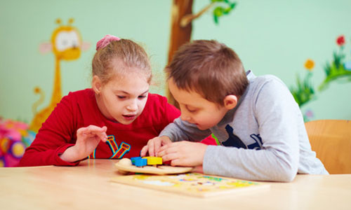 Illustration article Colère dans un IME : un enseignant pour 40 enfants!