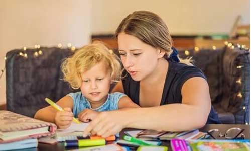 Illustration article Ecole à domicile et handicap : une loi contrarie les parents