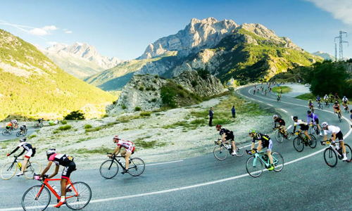 Illustration article L'Etape du Tour 2019: un tandem handi-valide à vive allure !