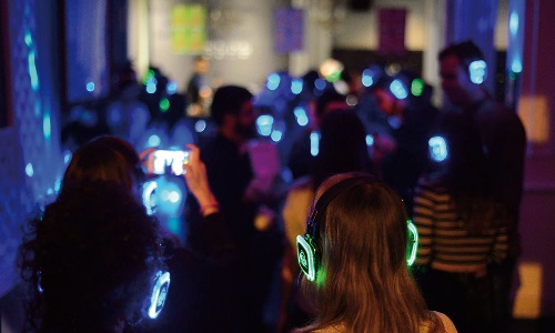 Illustration article 21 juin à Paris : fête de la musique en langue des signes !