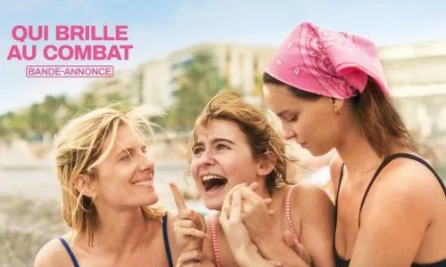 Affiche du film sur laquelle les 3 protagonistes du film sourient.