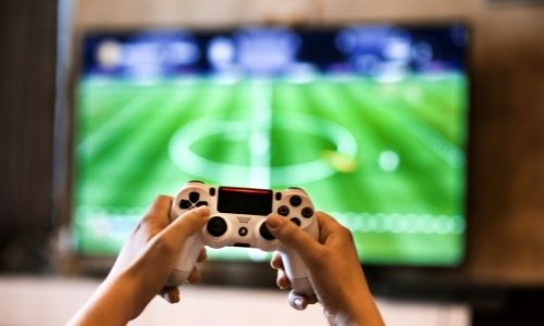 Jouer aux jeux vidéo pendant des heures : un signe systématique de