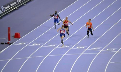 course 400m hommes aux Jeux Paralympiques 2024