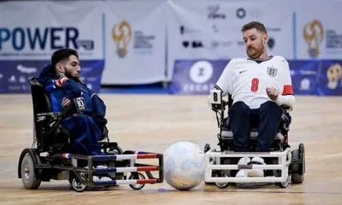Mohamed Ghelami, footballeur fauteuil s&eacute;lectionn&eacute; en &eacute;quipe de France, disputant