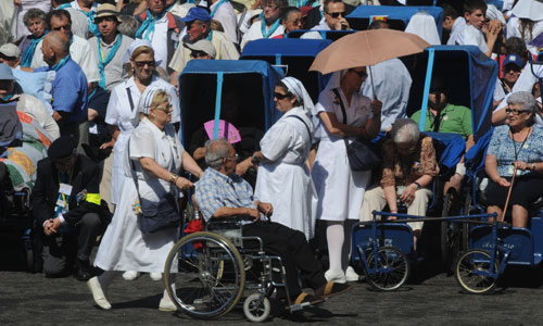 Illustration article A Lourdes, les pèlerinages à l'heure du coronavirus 