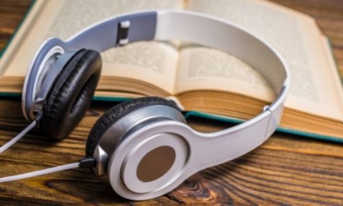 En mai, le mois du livre audio célèbre la lecture orale