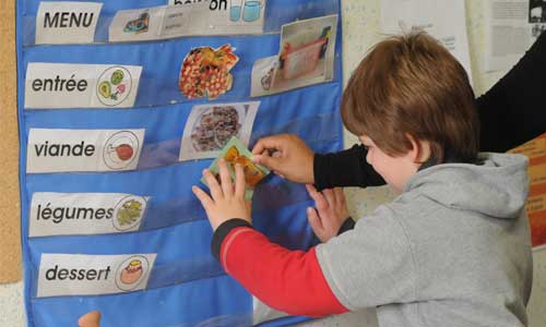 Illustration article Manque d'enseignants dans les IME : familles en colère!