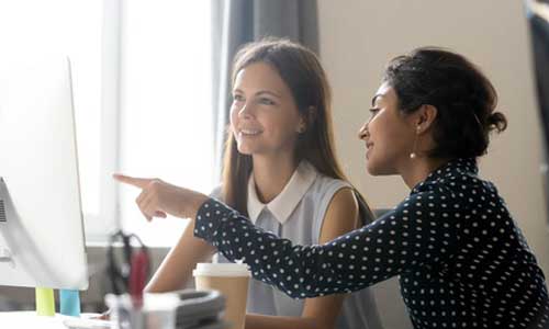 Illustration article Mentorat : des étudiants handicapés accompagnés par des pro