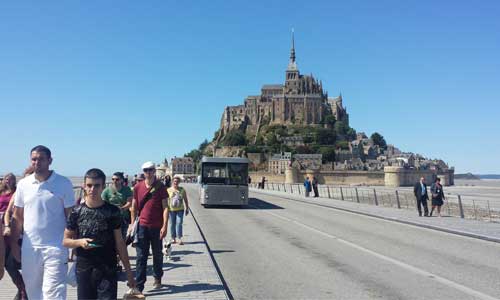 Illustration article Mont-Saint-Michel : de nouveaux aménagements accessibles 