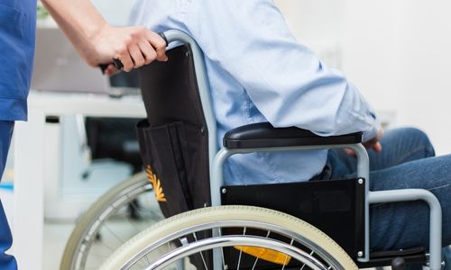 Illustration article Personnes handicapées de moins de 60 ans en Ehpad : stop! 