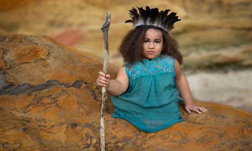 La'Mareea, la petite fille sans jambes sublimée en photo 