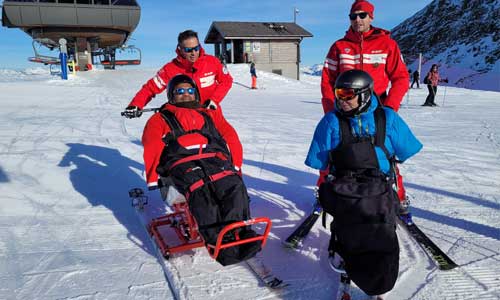 Illustration article Skier avec un handicap : les conseils de Nico, moniteur!