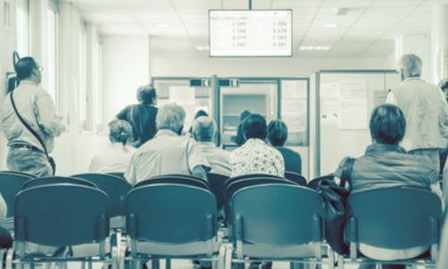 Photographie d'une salle d'attente