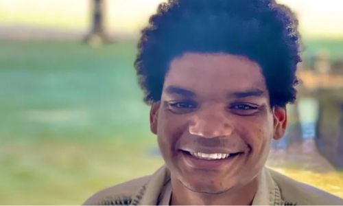 USA : à 19 ans, ce skateur aveugle voit la vie en rose