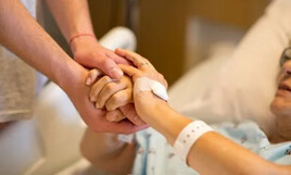 Japon : des soignants bodybuilders face au défi du handicap