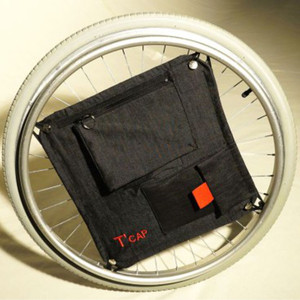 Enjolieroue 4 attaches avec poche zippée + poche téléphone (image 1) - Cliquez pour la voir en plus grand, dans une nouvelle fenêtre. Enjolieroue 4 attaches avec poche zippée + poche téléphone (image 1)
