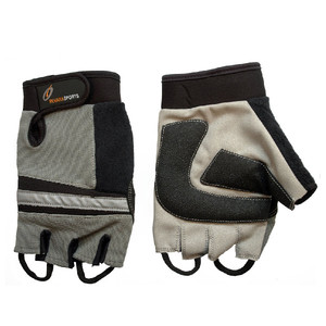 Gants demi doigts pour fauteuil roulant (image 1)