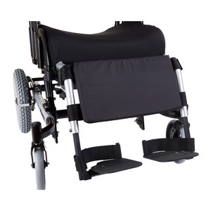 Maintien et protection (mollet/moignon) au fauteuil roulant (image 1)