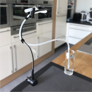 Système pour boire Neater drinker© (image 1) - Cliquez pour la voir en plus grand, dans une nouvelle fenêtre. Système pour boire Neater drinker© (image 1)