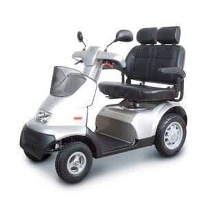 Scooter électrique Brise S4 siège double (image 1) - Cliquez pour la voir en plus grand, dans une nouvelle fenêtre. Scooter électrique Brise S4 siège double (image 1)